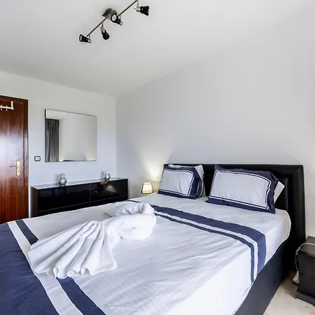 Golden - Ar De Pera, Algarve Апартаменты Армасан-де-Пера